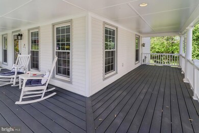 4524 Hazelnut Ct, Chantilly, VA 20151 - photo 3