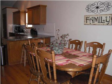 BE SURE TO CHECK OUT THE VIRTUAL TOUR TOO!