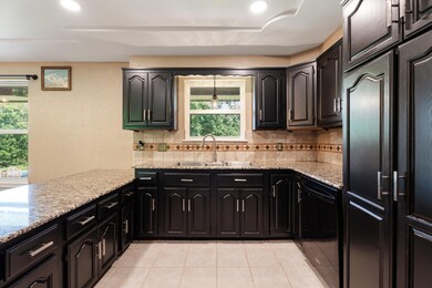 11511 S 652 Rd, Miami, OK 74354 - photo 6