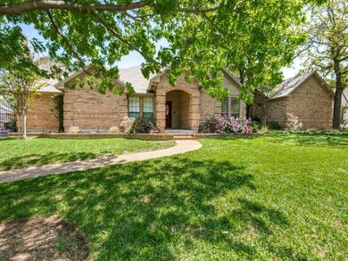 708 Overland Trail, Southlake, TX 76092 - photo 2