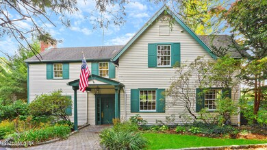 23 Parsonage Rd, Greenwich, CT 06830 - photo 2