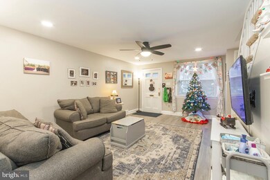 1142 Brookwood Ln, Glenolden, PA 19036 - photo 5