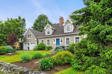 51 Spring Hill Rd, New Castle, NH 03854 - photo 2