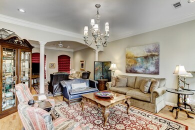 3702 Mulberry St, Houston, TX 77006 - photo 4