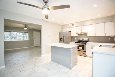 18421 N 31st Dr, Phoenix, AZ 85053 - photo 6