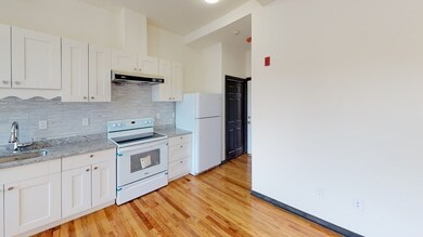 417 Broadway unit 2, Chelsea, MA 02150 - photo 4