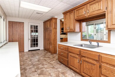 911 NW 9th St, Bentonville, AR 72712 - photo 7