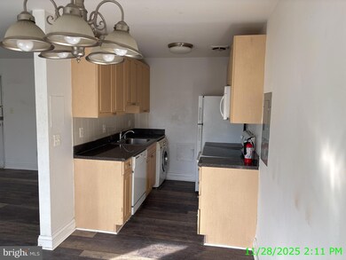 1005 Chillum Rd unit 319, Hyattsville, MD 20782 - photo 3