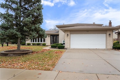 731 Highpoint Ct, Schaumburg, IL 60193 - photo 2