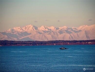12132 Possession Ln, Edmonds, WA 98026 - photo 2