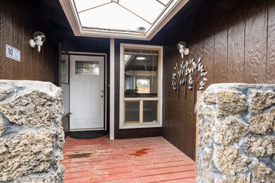 20260 Parr Ln, Bend, OR 97702 - photo 2