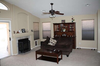 Family room 2