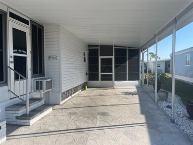 922 Cortina Blvd, Venice, FL 34285 - photo 5
