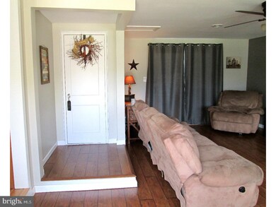 714 Woodsedge Rd, Wilmington, DE 19804 - photo 7