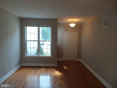 125 Rittenhouse Dr, Woodbury, NJ 08096 - photo 2