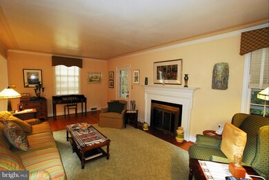 118 Bellemore Rd, Baltimore, MD 21210 - photo 7