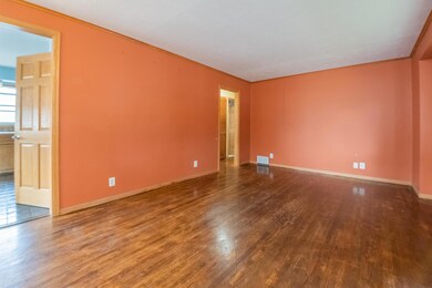 1100 W 82nd St, Bloomington, MN 55420 - photo 5