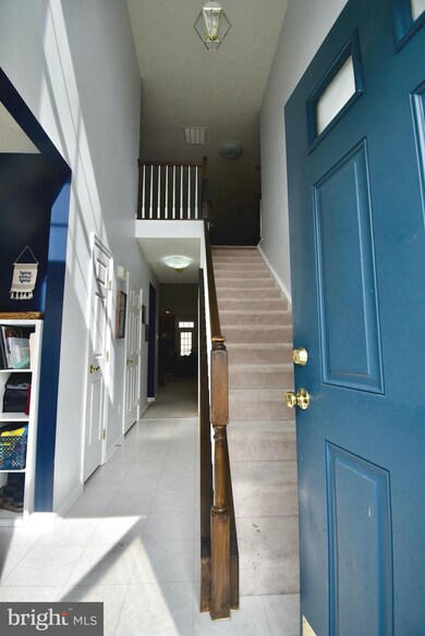 5039 Woods Line Dr, Aberdeen, MD 21001 - photo 2