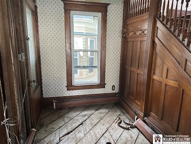 502 W Henley St, Olean, NY 14760 - photo 5