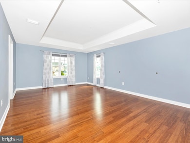 5220 Red Maple Dr, Frederick, MD 21703 - photo 3