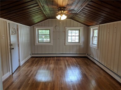 52 Smith Ave, Greenville, RI 02828 - photo 5