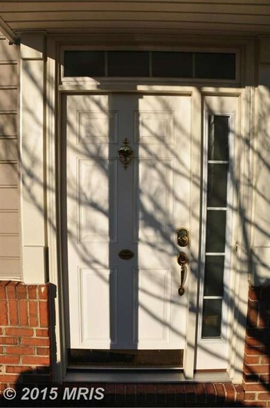 12893 Titania Way unit 8, Woodbridge, VA 22192 - photo 4