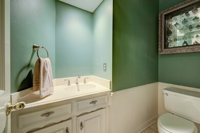 11907 Stoney Ridge Ln, Houston, TX 77024 - photo 7