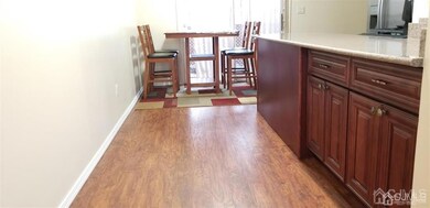 197 Evergreen Rd unit 11-B, Edison, NJ 08837 - photo 6