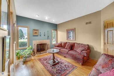 812 Royal Dublin Ln, Dyer, IN 46311 - photo 7