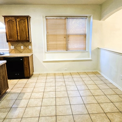 7909 Raton Ridge Ln, Arlington, TX 76002 - photo 5