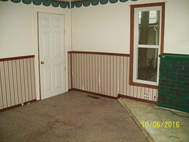 319 Family Room.After