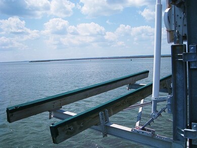 ACE Boat Lift