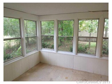 Porch - Screened