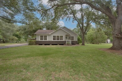 1414 Fairview Dr, Alvin, TX 77511 - photo 4