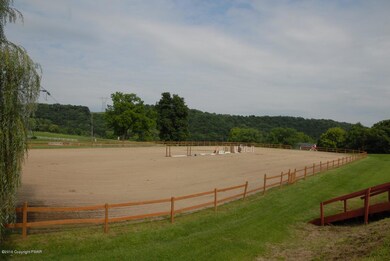 2557 Ackermanville Rd, Bangor, PA 18013 - photo 7