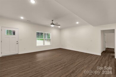 352 Rainbow Cir, Clover, SC 29710 - photo 7