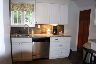 421 Tennis Ave, Ambler, PA 19002 - photo 6