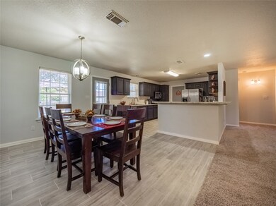 335 S Shirley St, Alvin, TX 77511 - photo 7