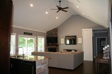 171 Wild Acres Great Room