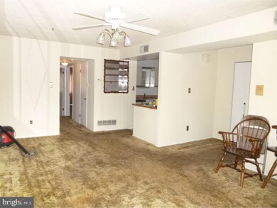 316 Saybrook Ln unit 9A, Wallingford, PA 19086 - photo 4