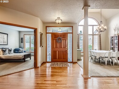 19720 Suncrest Dr, West Linn, OR 97068 - photo 4