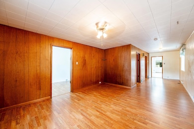 07Living Room