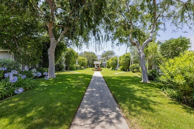 1210 Glenoaks Blvd-3