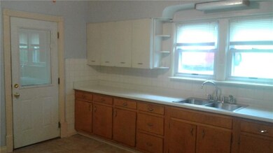 Kitchen offers plenty of working counter space and