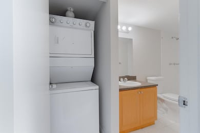 120 Sparrow Dr unit 314, Royal Palm Beach, FL 33411 - photo 5