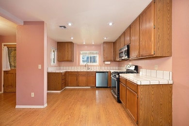 9552 Dunkerrin Way, Elk Grove, CA 95758 - photo 4