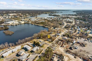 223 Magnolia Ave, Toms River, NJ 08757 - photo 3