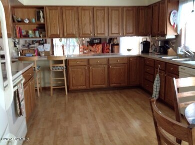 2172 Remington Way NE unit 181, Grand Rapids, MI 49505 - photo 2