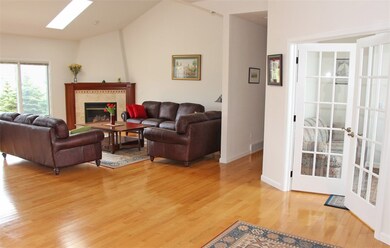 Foyer to Home Office and Great Room