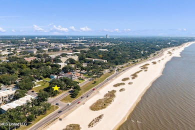 1484 Beach Blvd, Biloxi, MS 39530 - photo 4